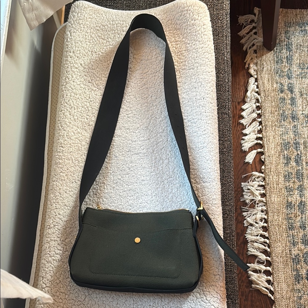 CUYANA recycled small sling bag